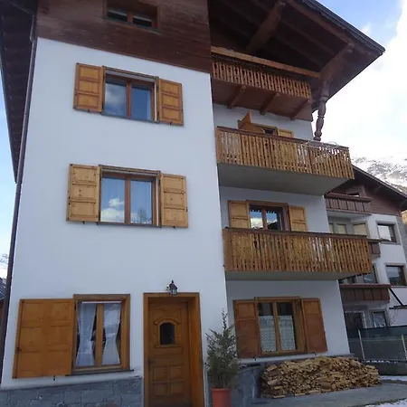 Casa Rico Apartment *